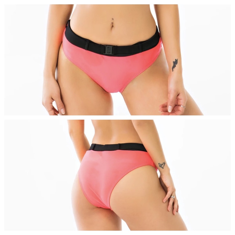 NWT Sommer Ray Buckle Belt Bikini Bottom in Neon Pink
